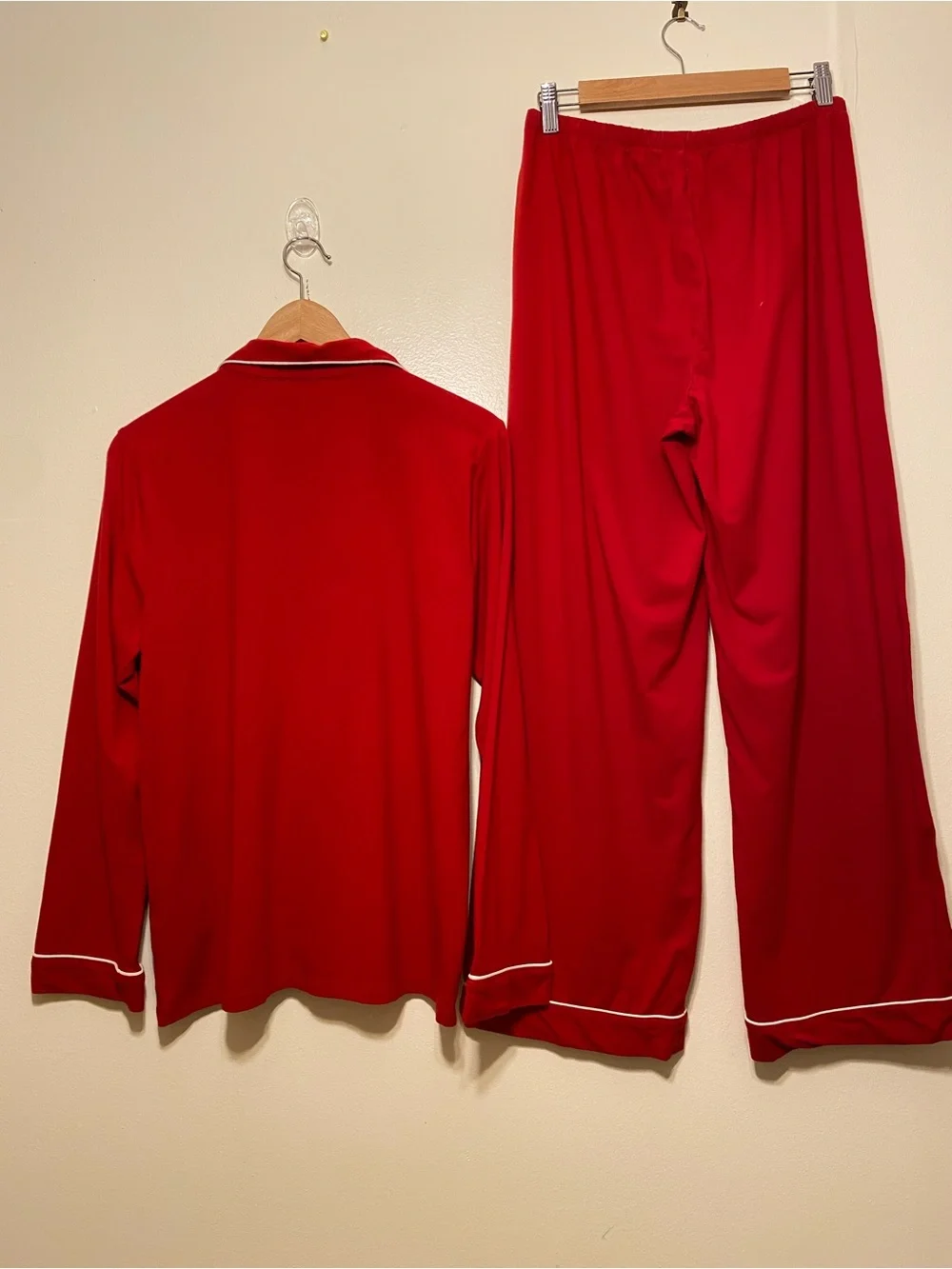 J. Crew Red Pajama Set with White Piping. Size L. Style CC660. Size S
